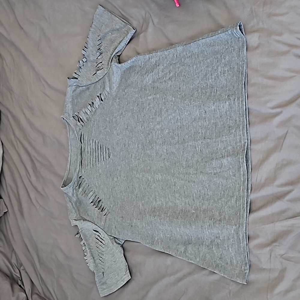 Flamingo grey cut shirt